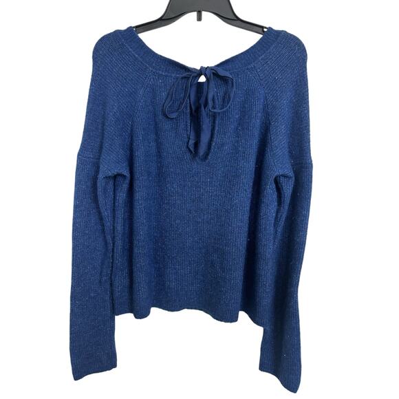 Y2K Abercrombie & Fitch Blue Fuzzy Sweater Size Medium Cozy Pullover Bows - Picture 2 of 6